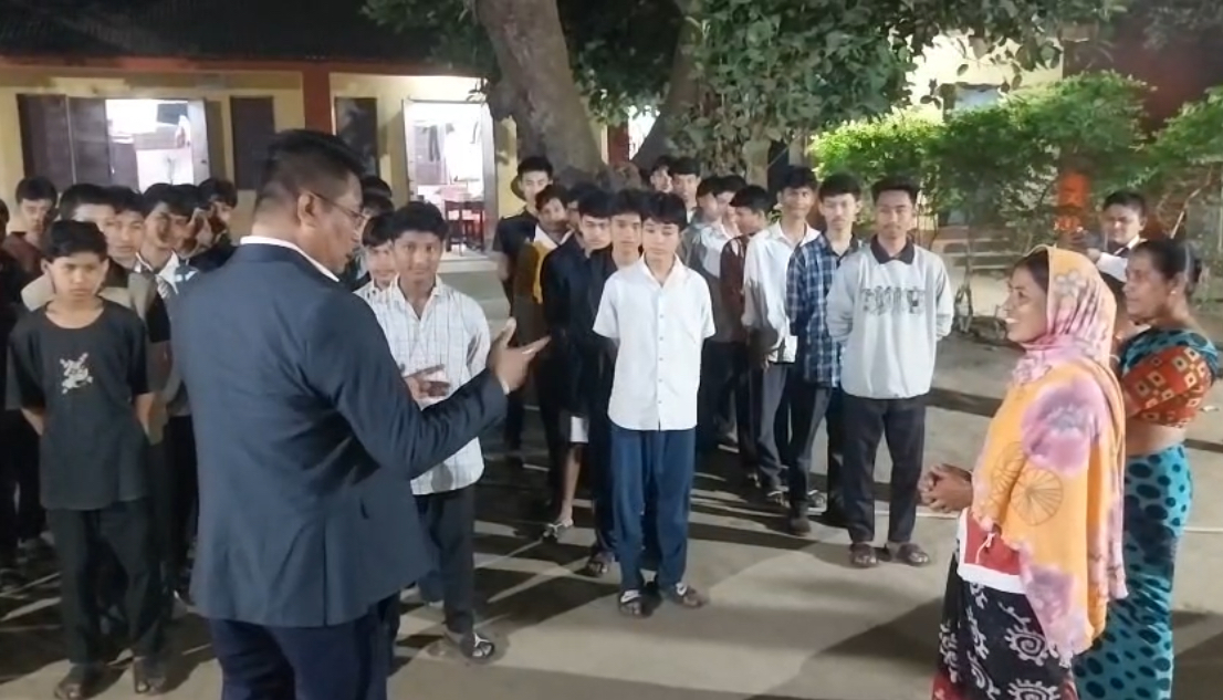 মন্ত্রী বিকাশ দেববর্মা এলেন পরিদর্শনে! 